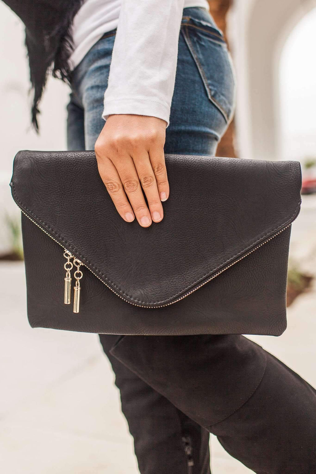 Davina Envelope Clutch (Black)