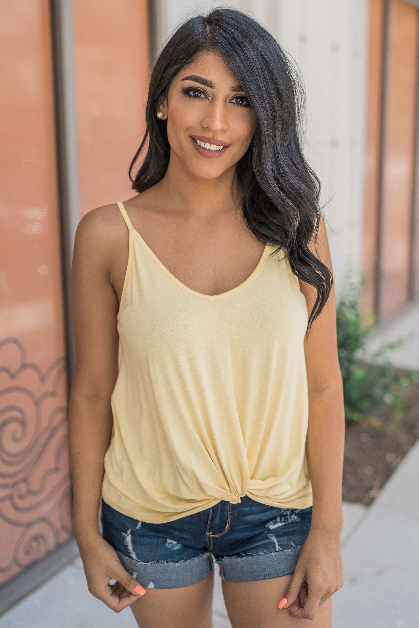 "Twist The Story" Tank Top (Banana)