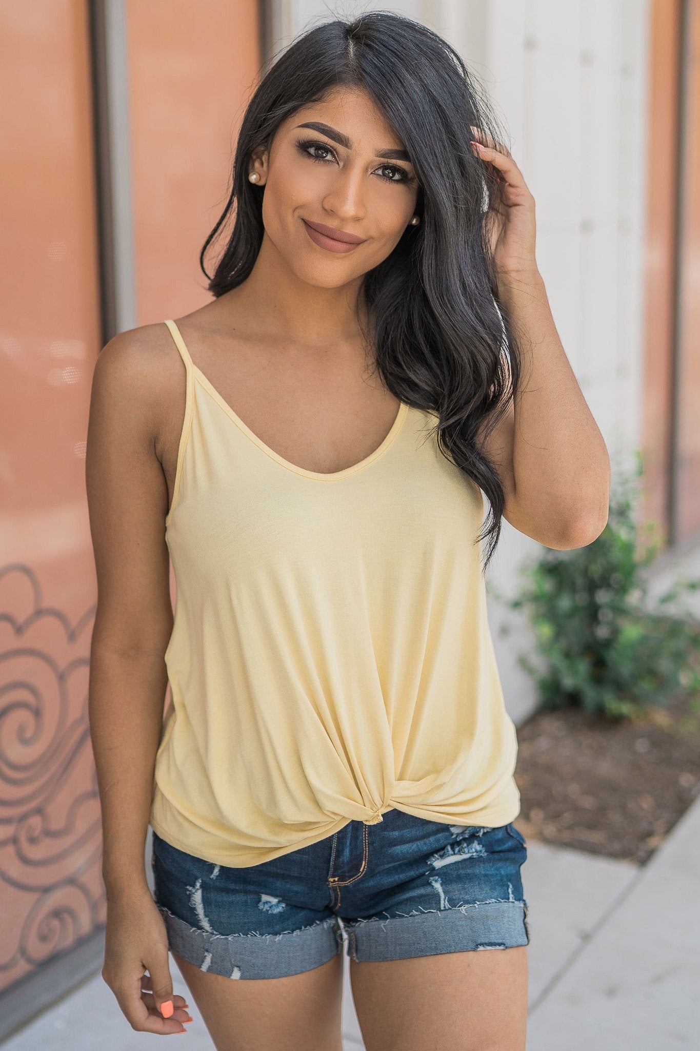 "Twist The Story" Tank Top (Banana)