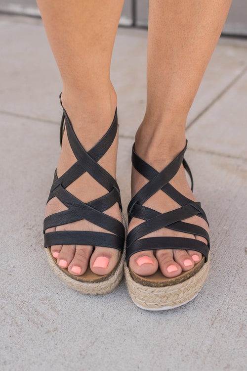 "Get Strapped In" Flatform Sandals (Black)