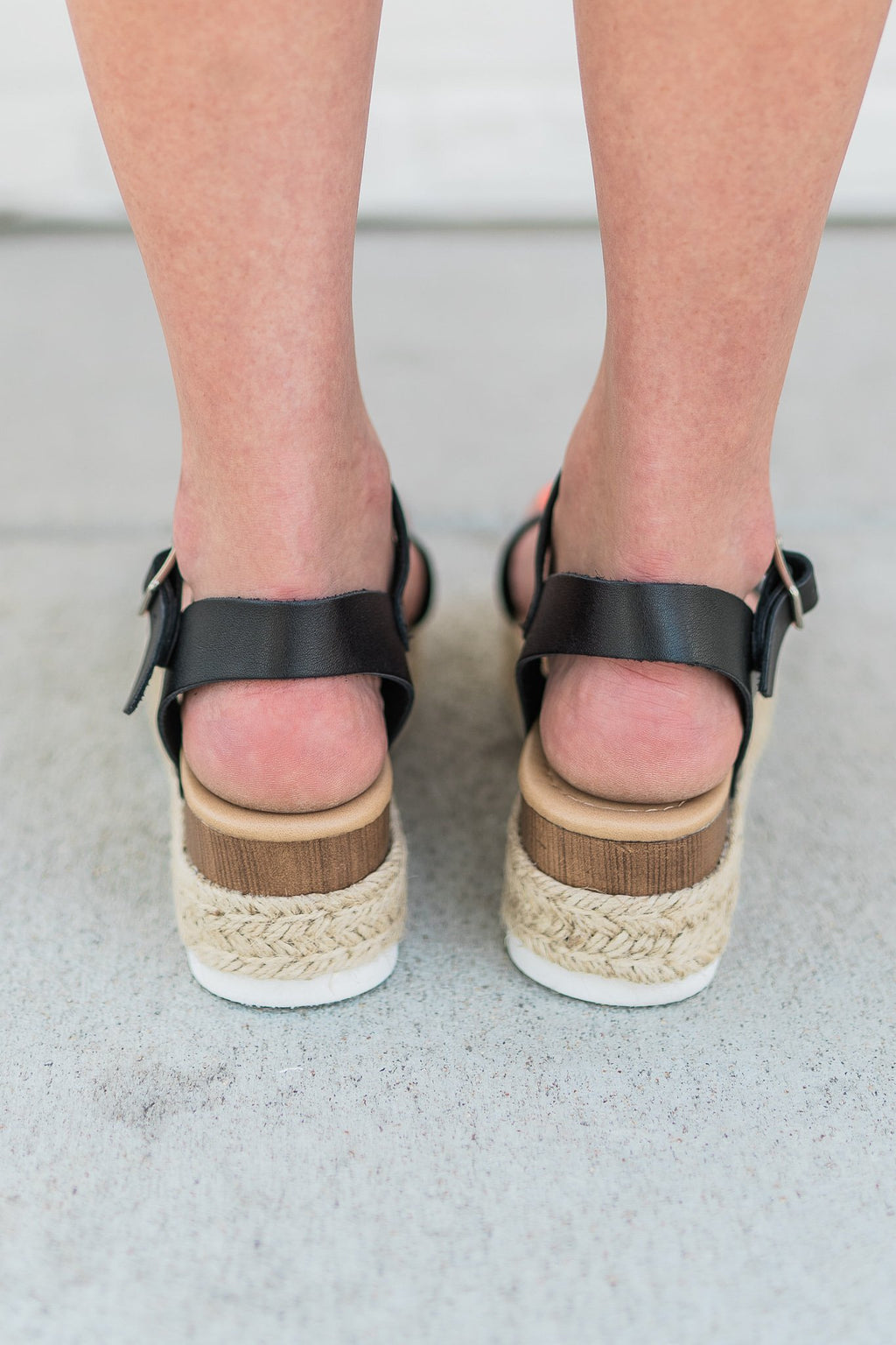 "Make Things Easy" Flatform Sandals (Black)