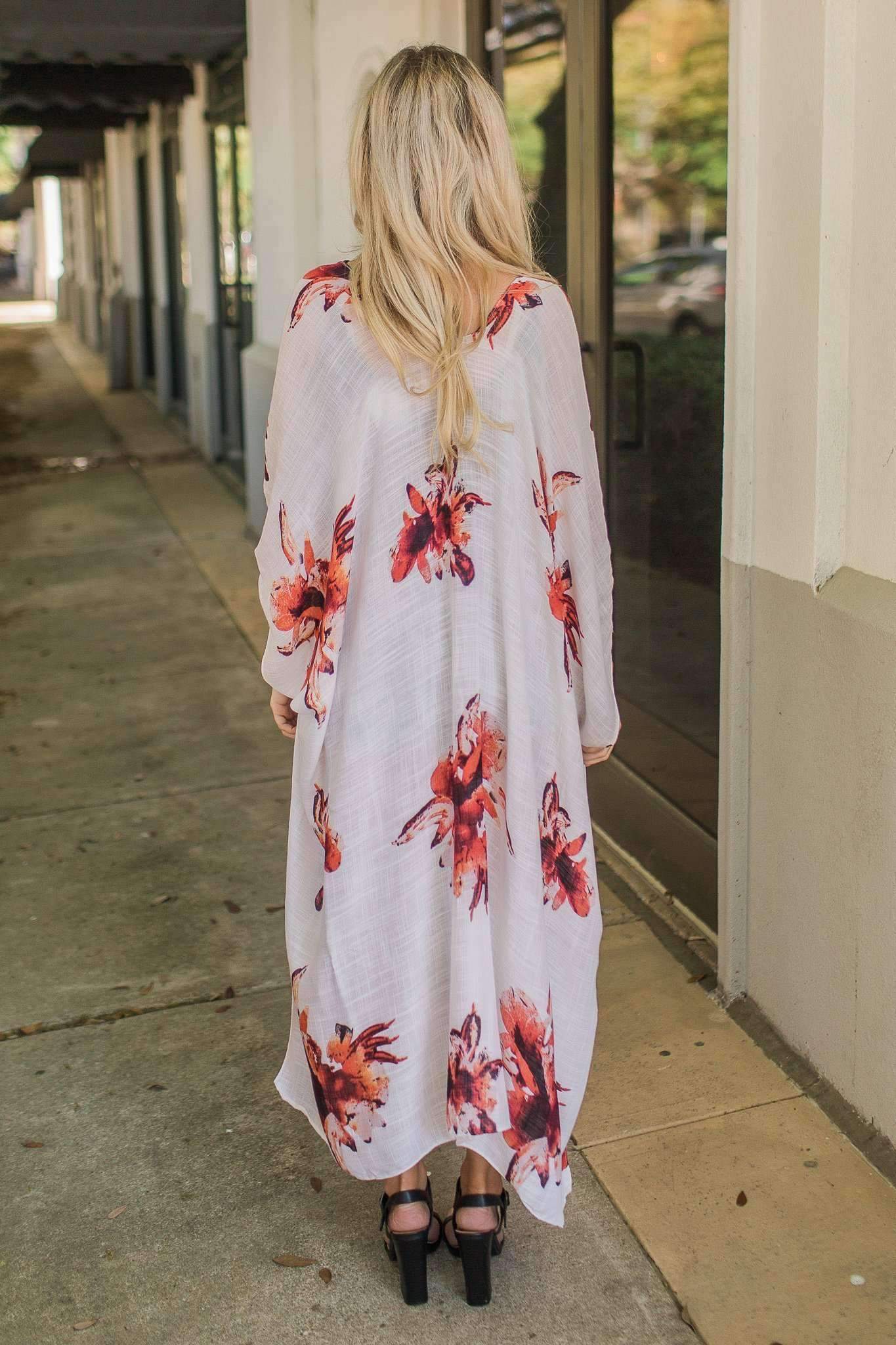 "Detailed In Floral" Kimono Wrap (Cream)